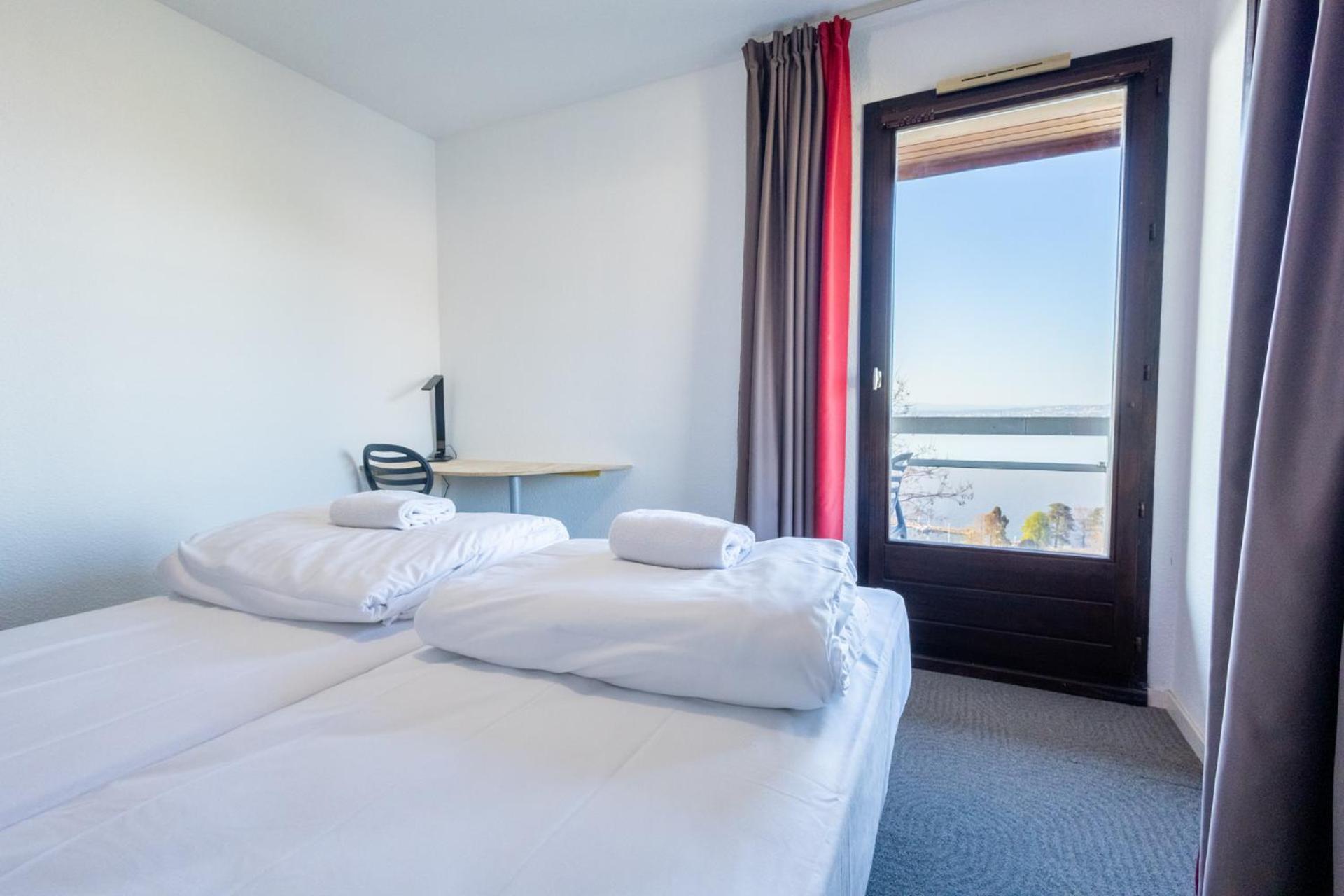 Cote Lac Hostel Evian Buitenkant foto