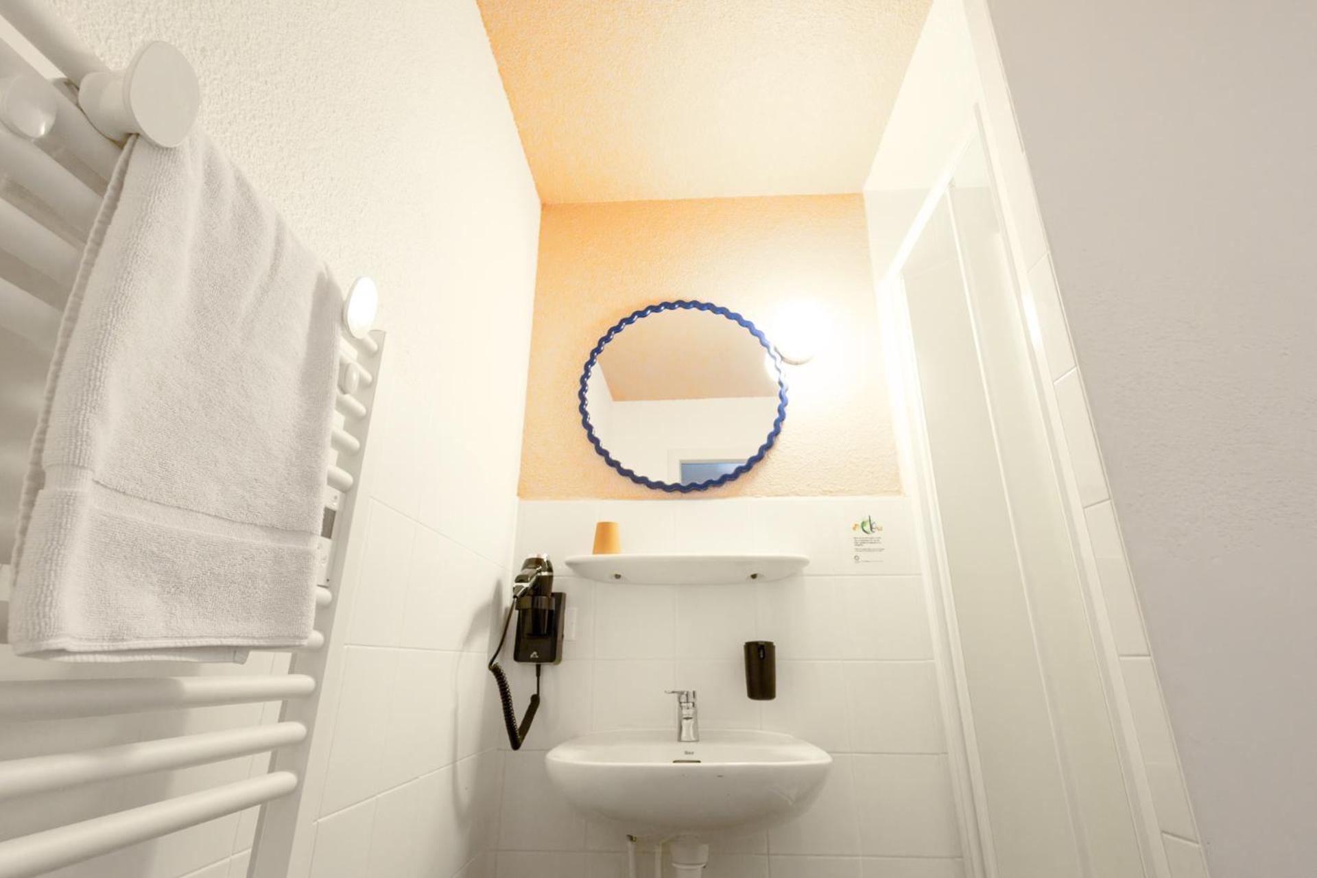 Cote Lac Hostel Evian Buitenkant foto